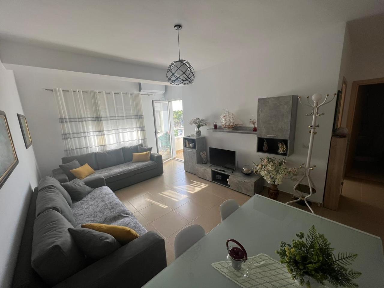 Corazon Guest House Vlore Luaran gambar